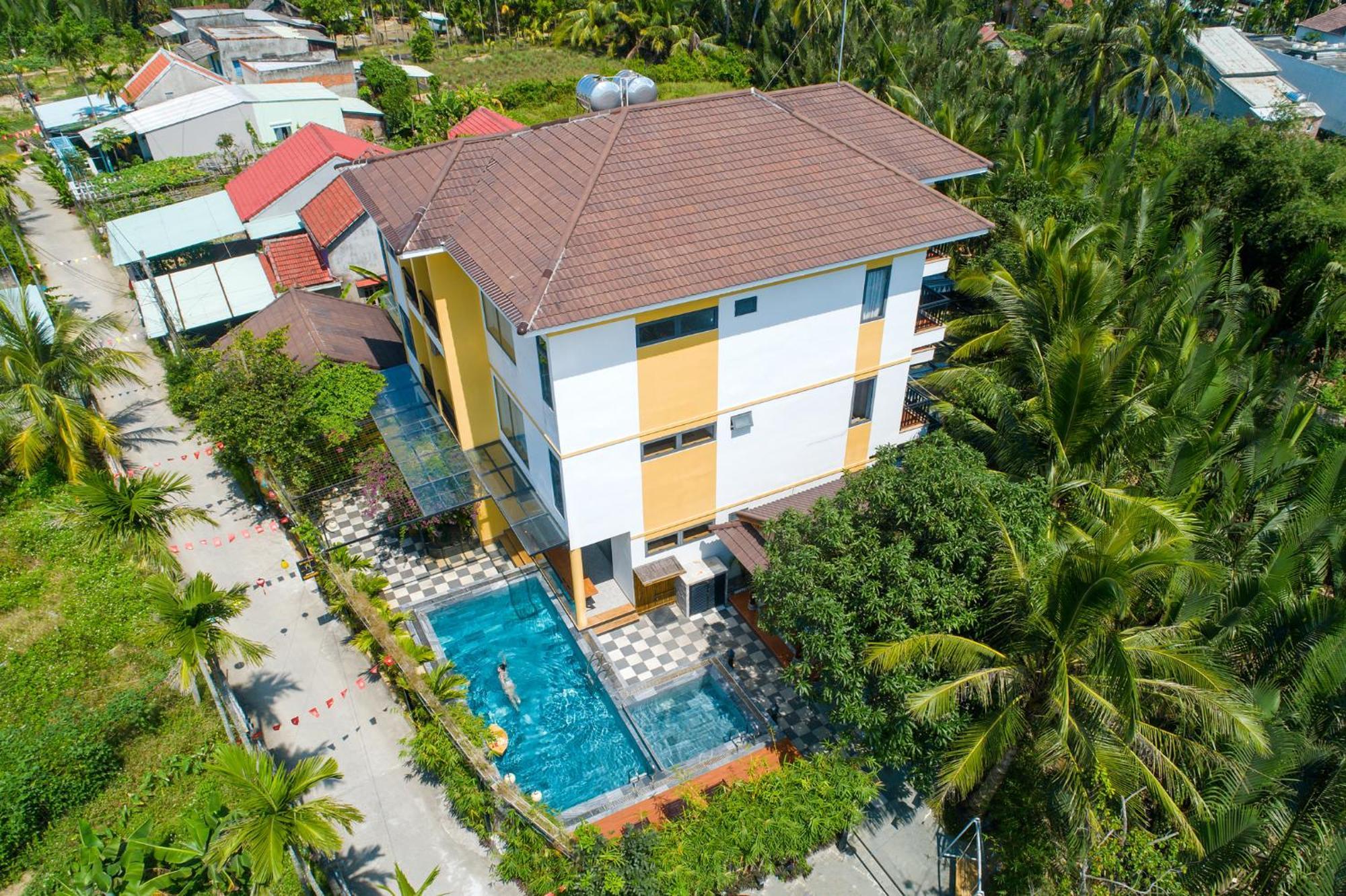 Lancelynk Retreat Hoi An Hotel Exterior photo