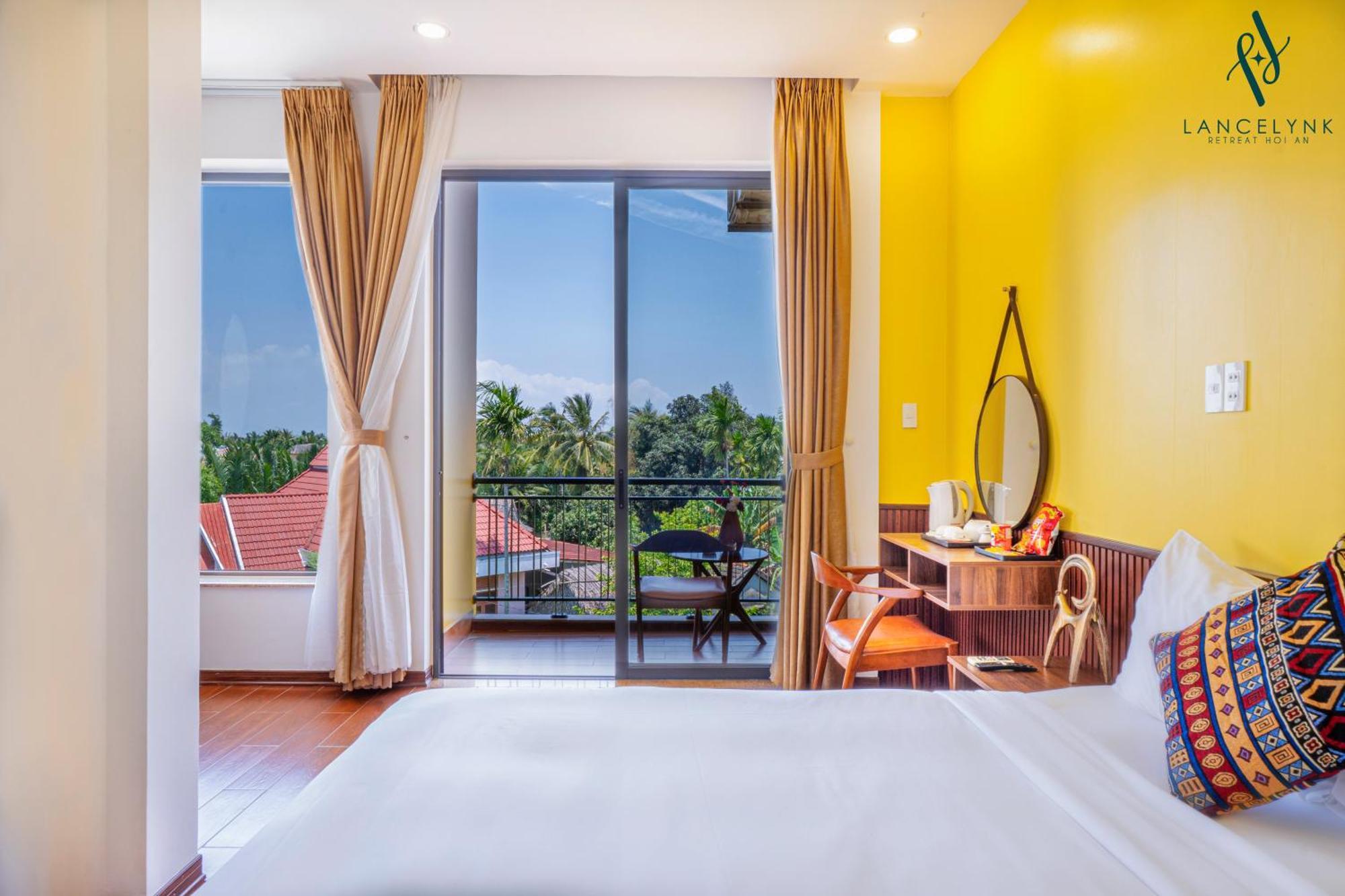 Lancelynk Retreat Hoi An Hotel Exterior photo
